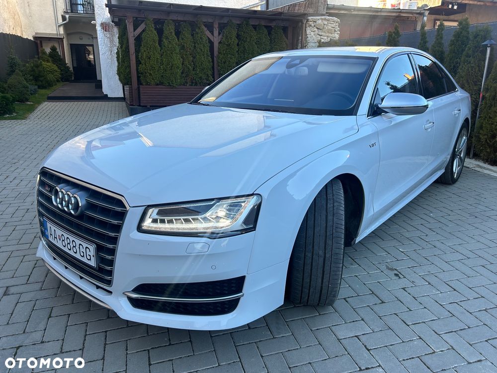 Audi S8 Plus 4.0 TFSI Quattro - 12