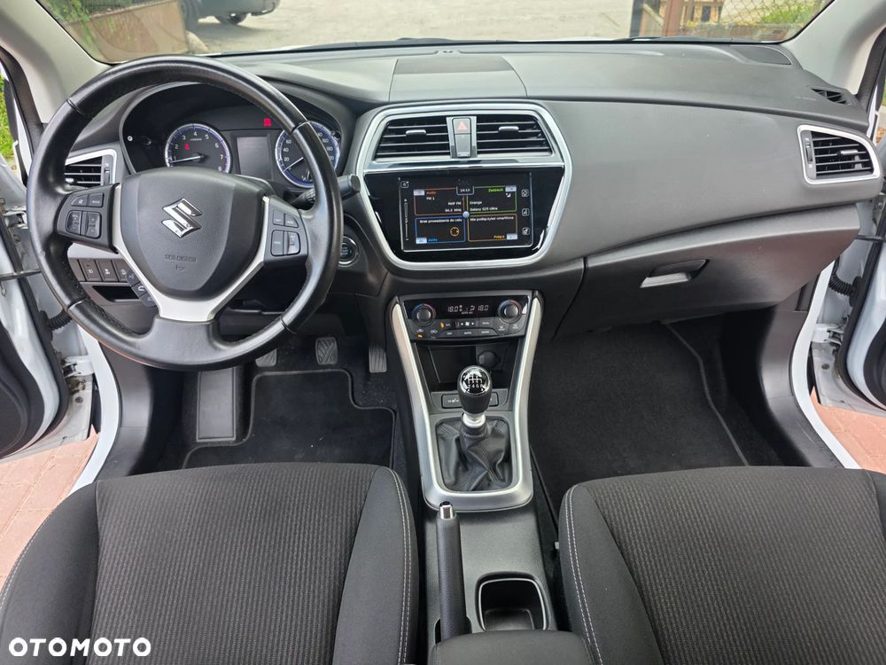 Suzuki SX4 S-Cross 1.4 T Premium - 20