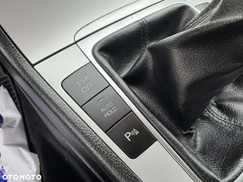 Volkswagen Passat 1.4 TSI Highline - 13