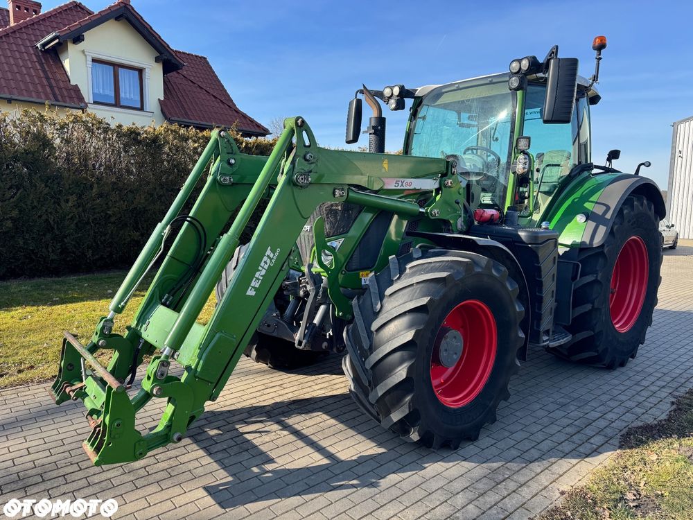 Fendt 724 Vario S4 Profi Plus - 1