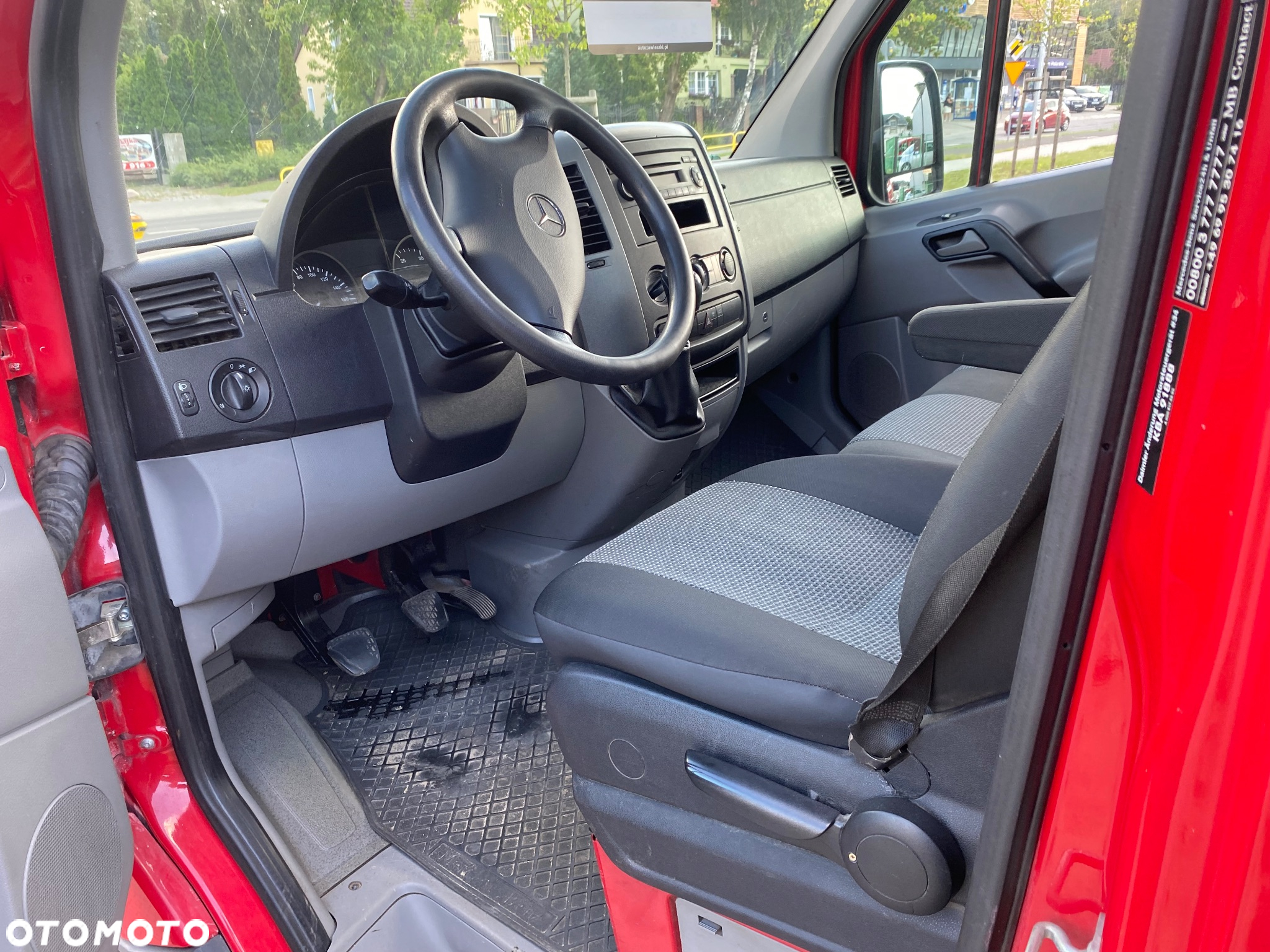 Mercedes-Benz Sprinter - 9