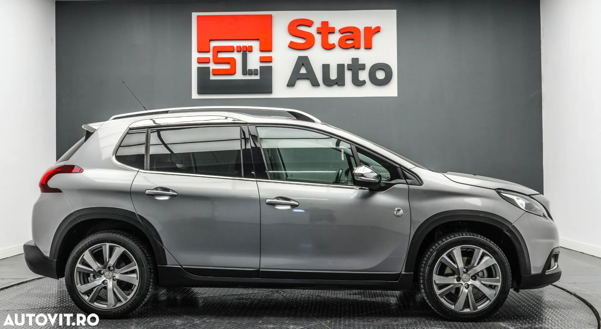 Peugeot 2008 1.2 PureTech Turbo EAT6 S&S Allure - 11