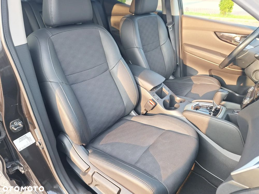 Nissan Qashqai 1.6 DCi Tekna Xtronic EU6 - 17
