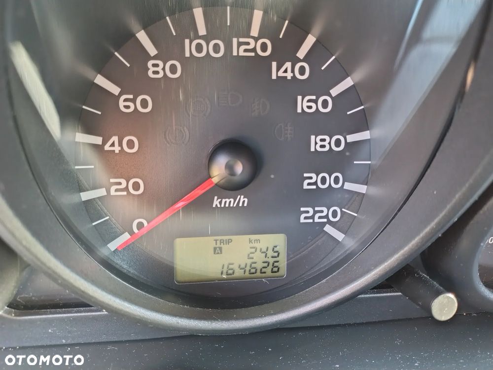 Mitsubishi Colt - 3