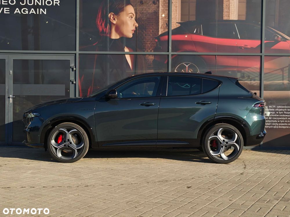 Alfa Romeo Tonale 1.5 T4 GSE mHEV Veloce DCT - 4