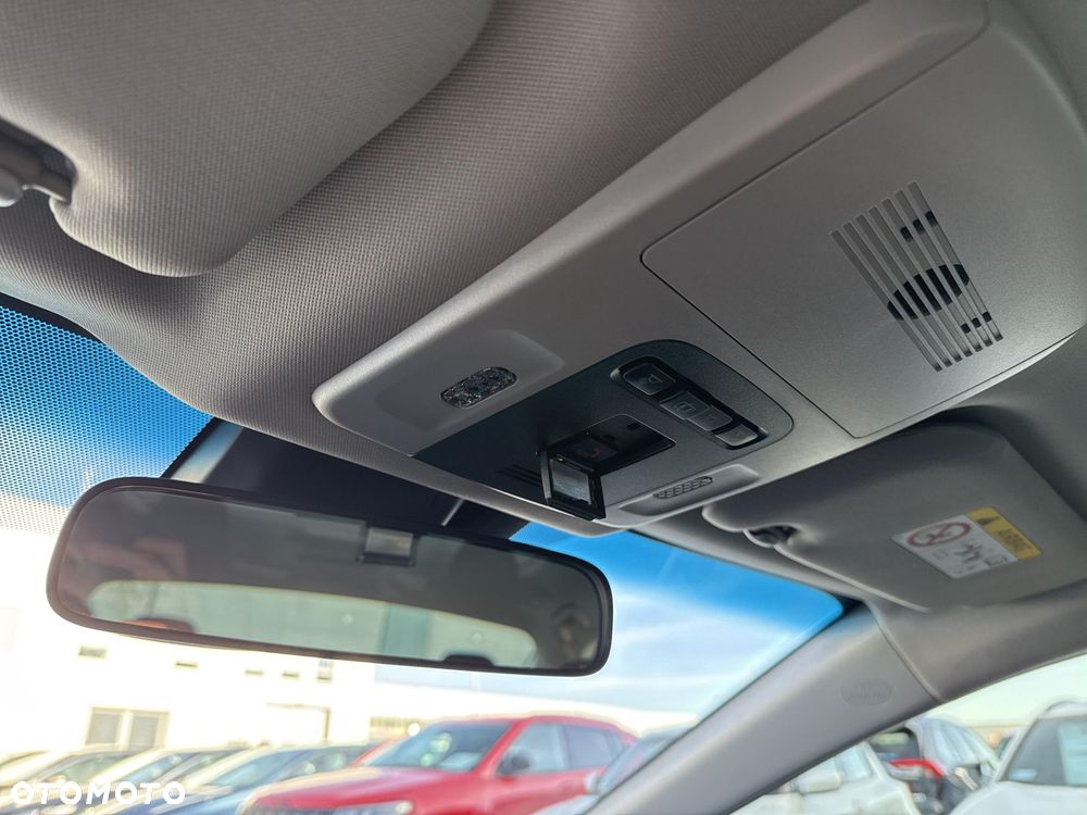 Toyota Camry 2.5 Hybrid Prestige CVT - 27