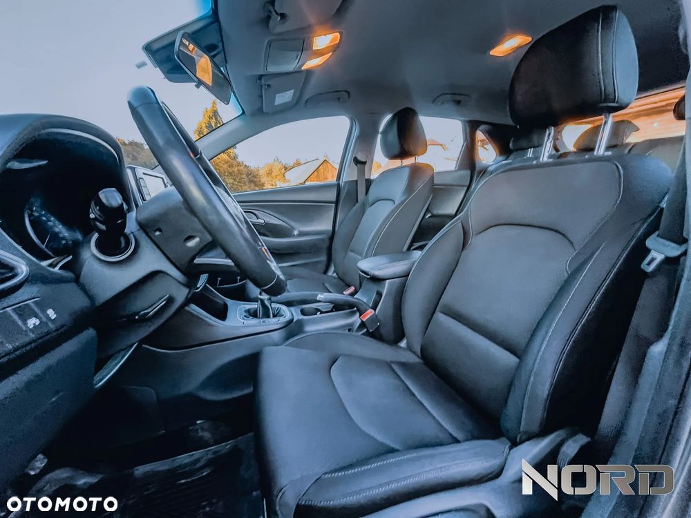 Hyundai i30 1.0 T-GDI Style - 12