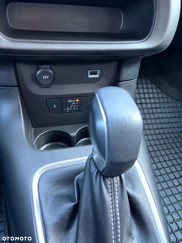 Citroën C3 1.2 PureTech Max EAT6 - 15