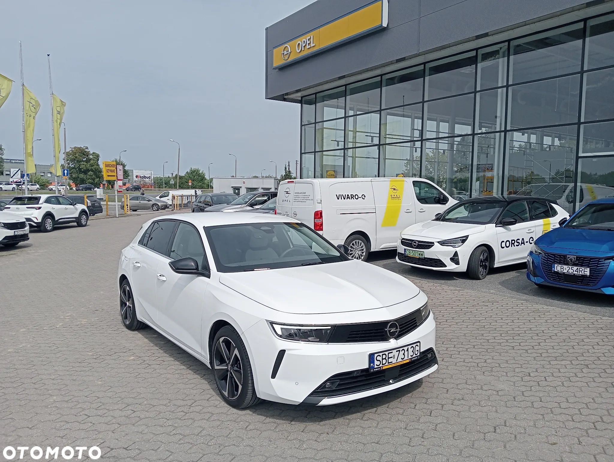 Opel Astra V 1.2 T Elegance S&S - 1