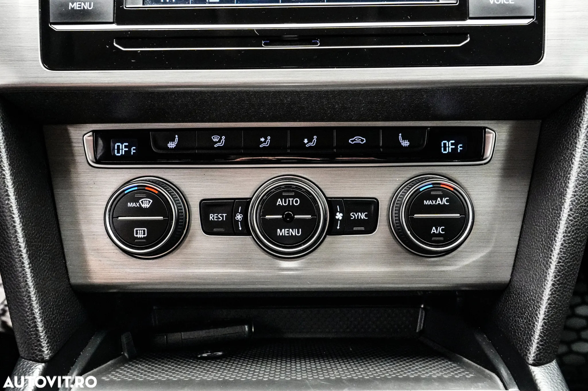 Volkswagen Passat 2.0 TDI DSG Comfortline - 21