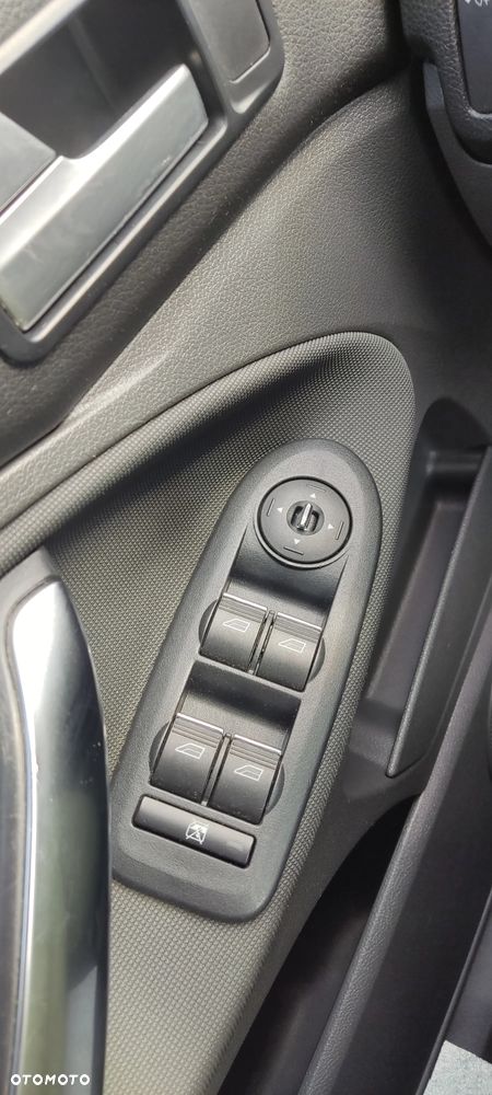 Ford C-MAX 1.6 Style - 18