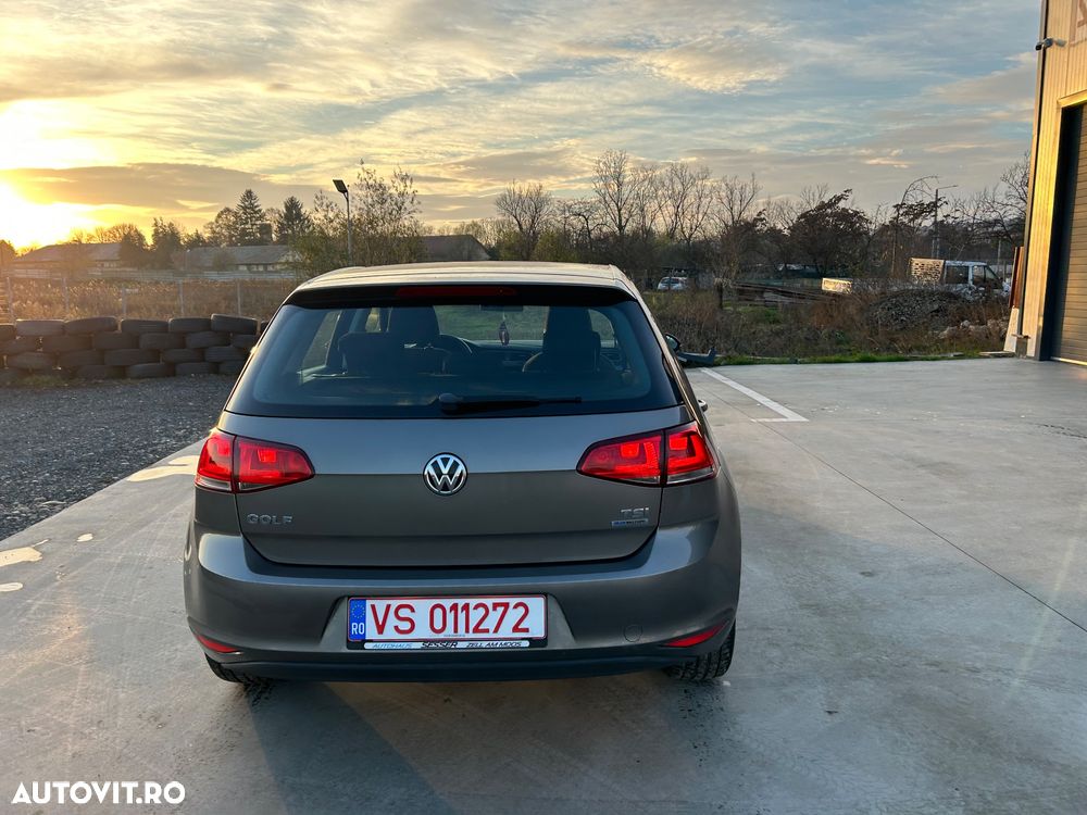 Volkswagen Golf 1.2 TSI BlueMotion Technology Trendline - 35