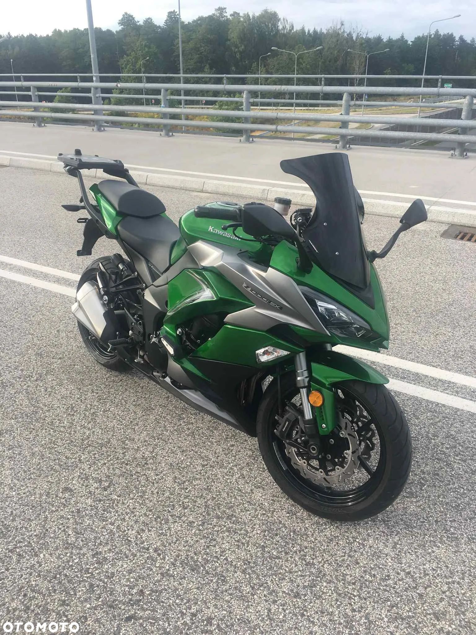 Kawasaki Ninja 1000 SX - 1