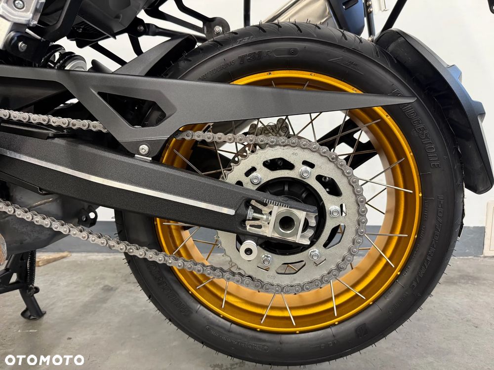 QJMOTOR SRT 800SX - 13