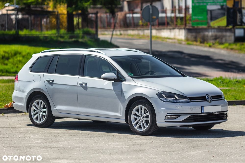 Volkswagen Golf Variant 2.0 TDI (BlueMotion Technology) Comfortline - 5