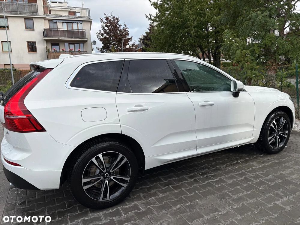 Volvo XC 60 B5 B Momentum Pro - 7