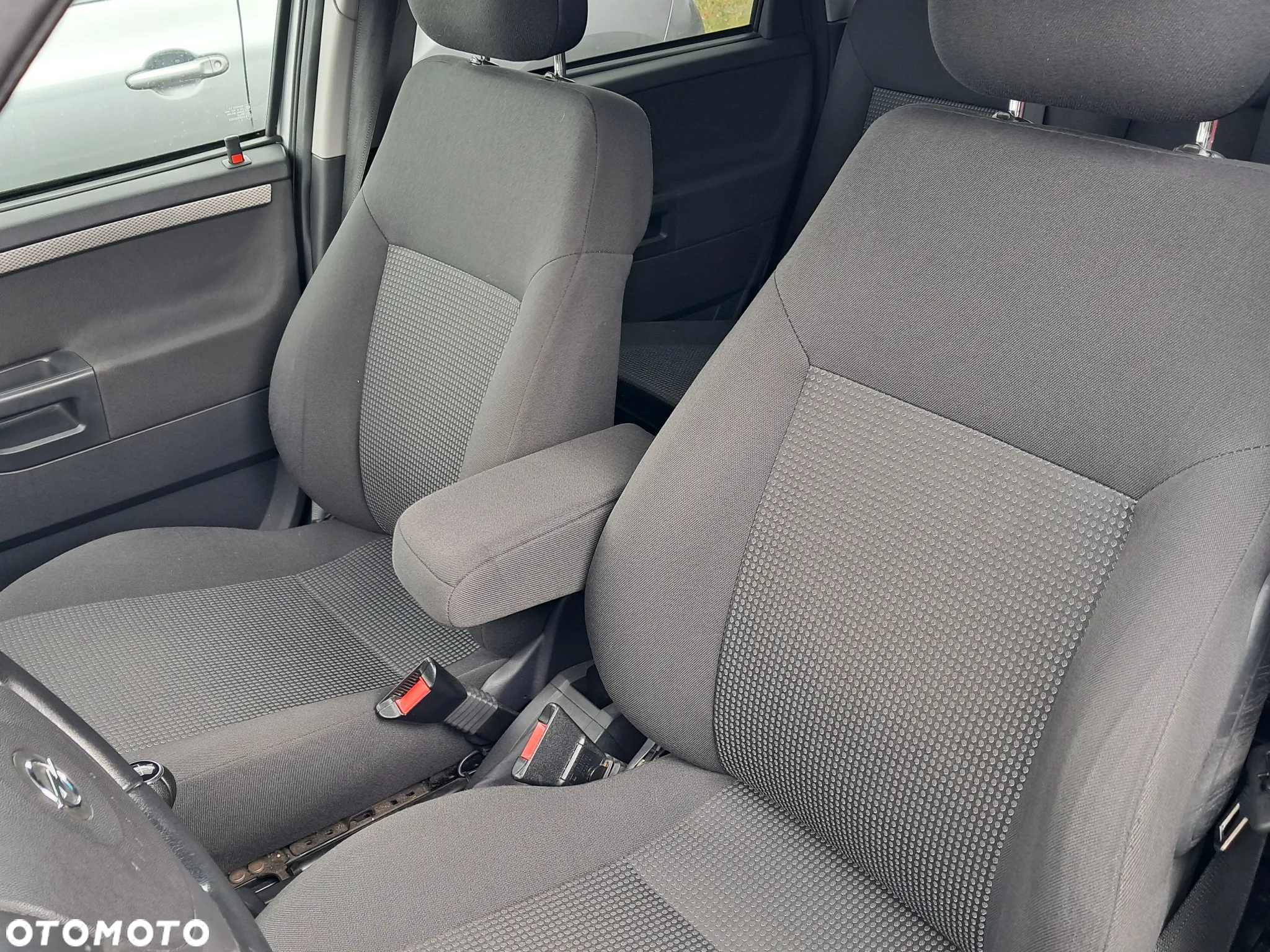 Opel Meriva 1.6 16V Cosmo - 11