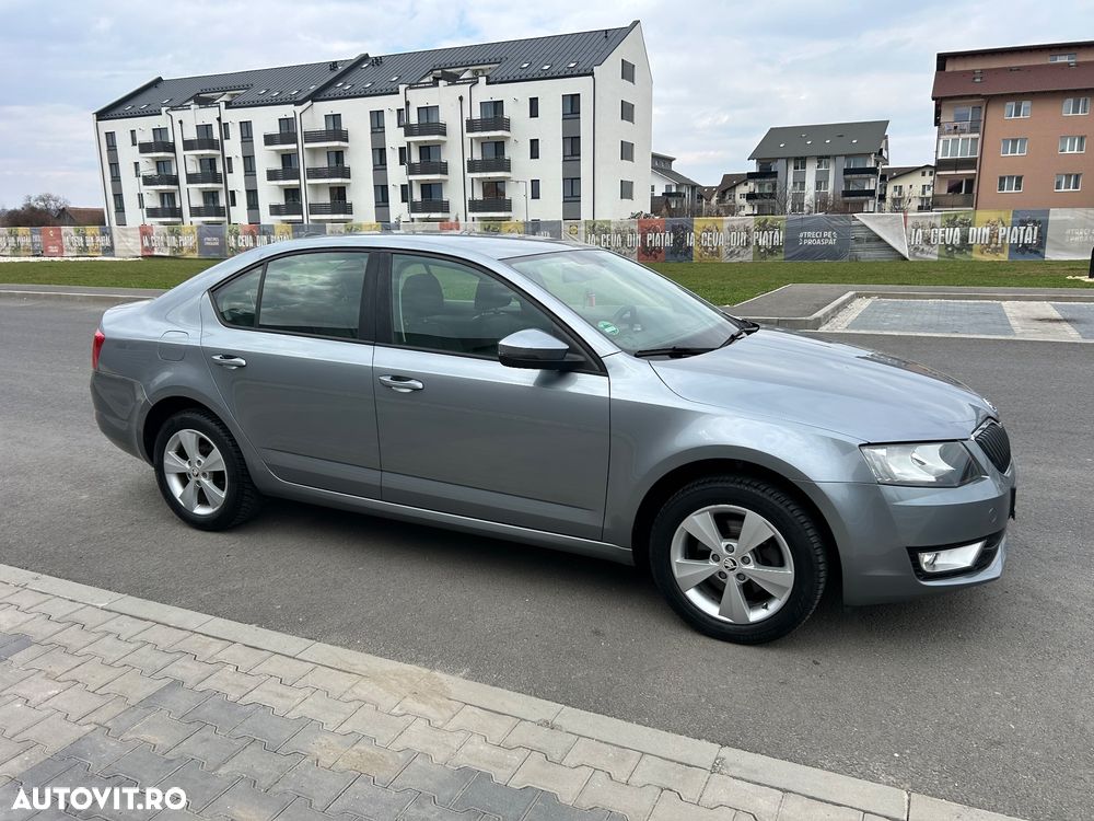 Skoda Octavia 1.2 TSI IMPULS EDITION - 2