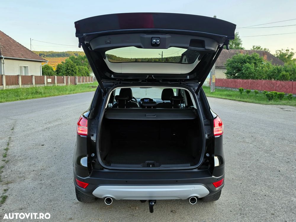 Ford Kuga 2.0 TDCi 4x4 Aut. Titanium - 31