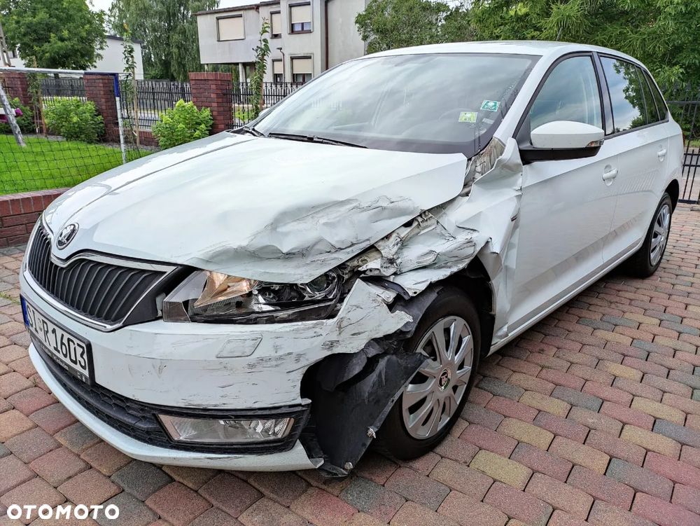 Skoda RAPID Spb 1.2 TSI Drive - 3