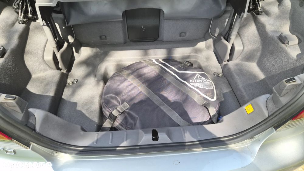 Volvo C70 2.0D Summum - 19