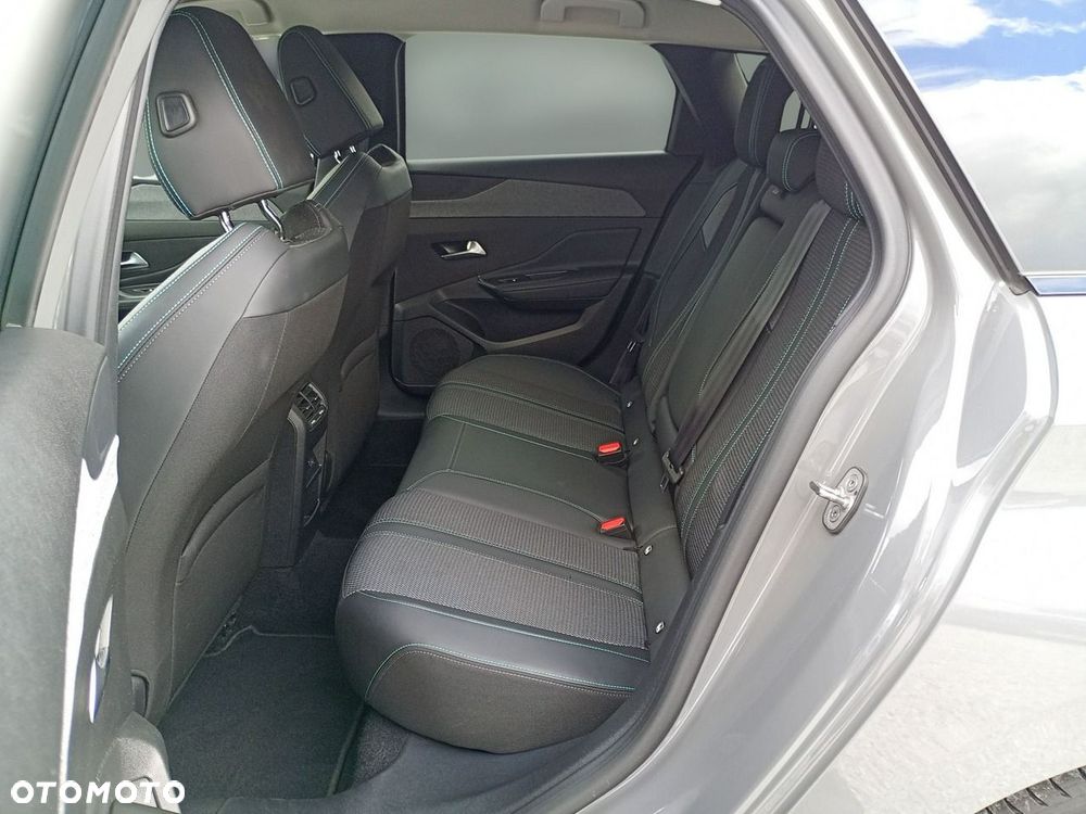 Peugeot 308 1.5 BlueHDi Allure Pack S&S EAT8 - 24