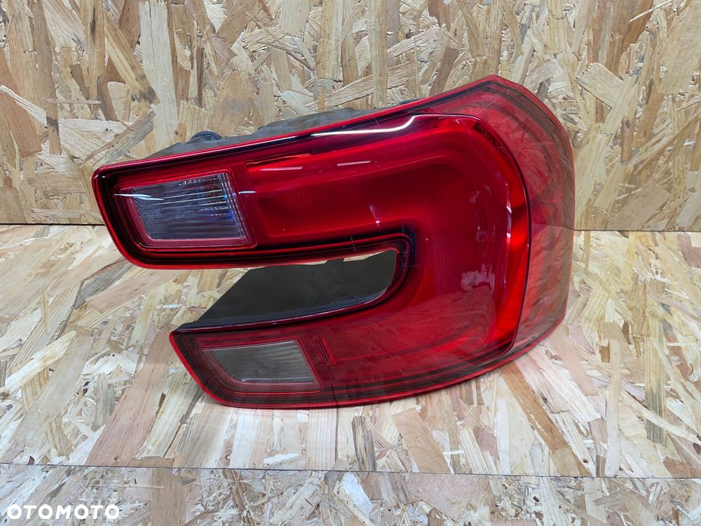 Tylna prawa lampa citroen c4 Grand Picasso II - 1