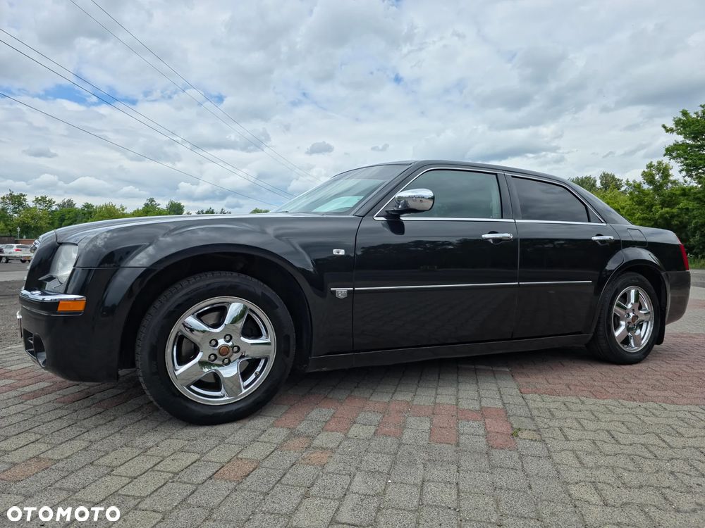 Chrysler 300C - 24