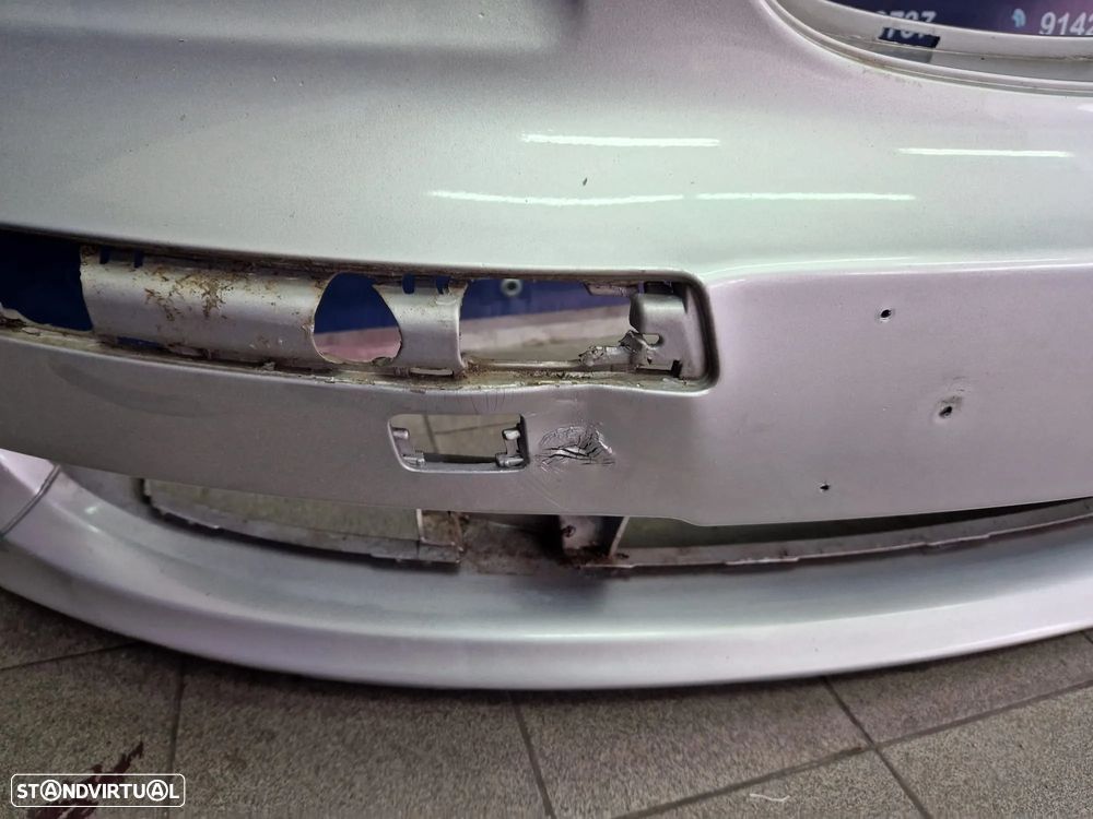 Parachoques frontal usado BMW SERIE 1 E81 E81 LCI 120D 118D - 6