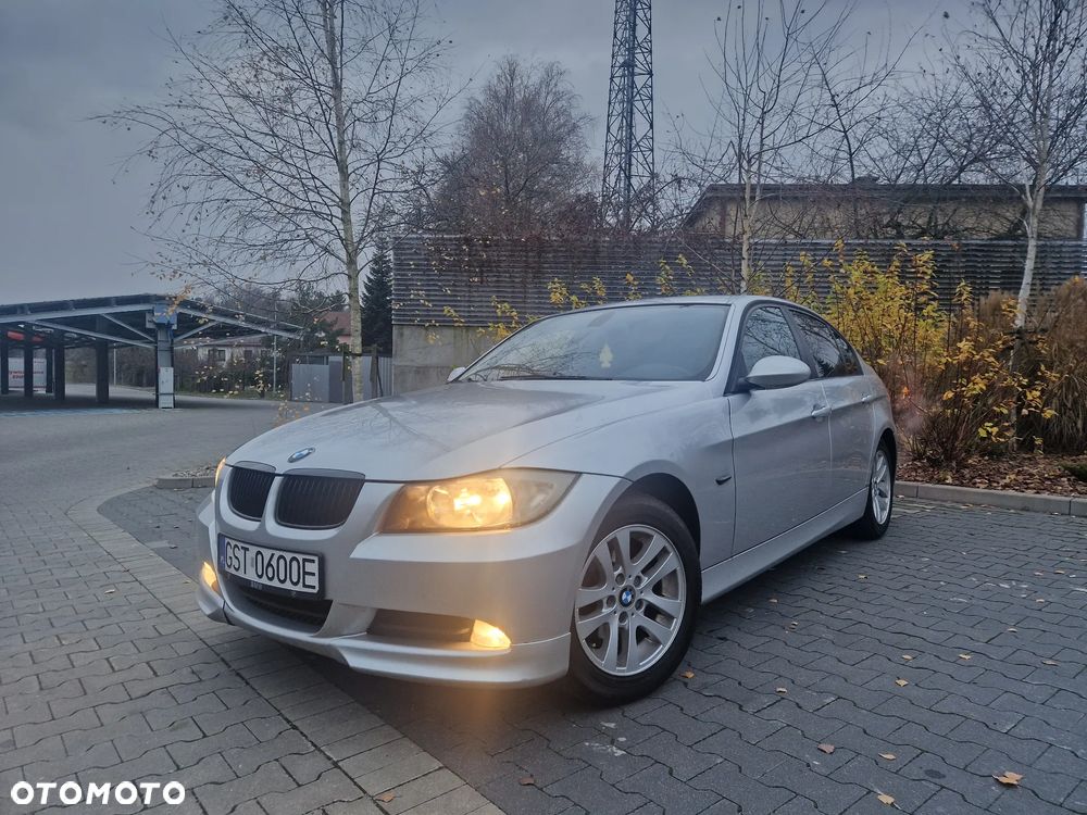 BMW Seria 3 318i Edition Sport - 1