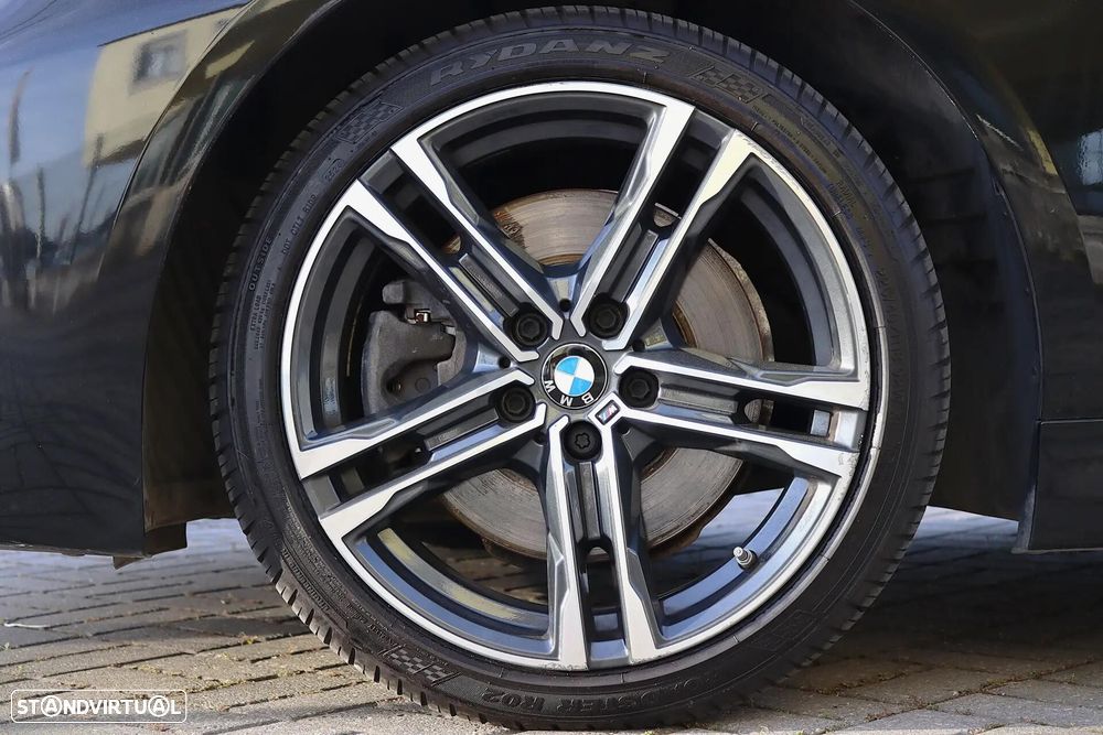 BMW 120 d Pack Desportivo M - 11