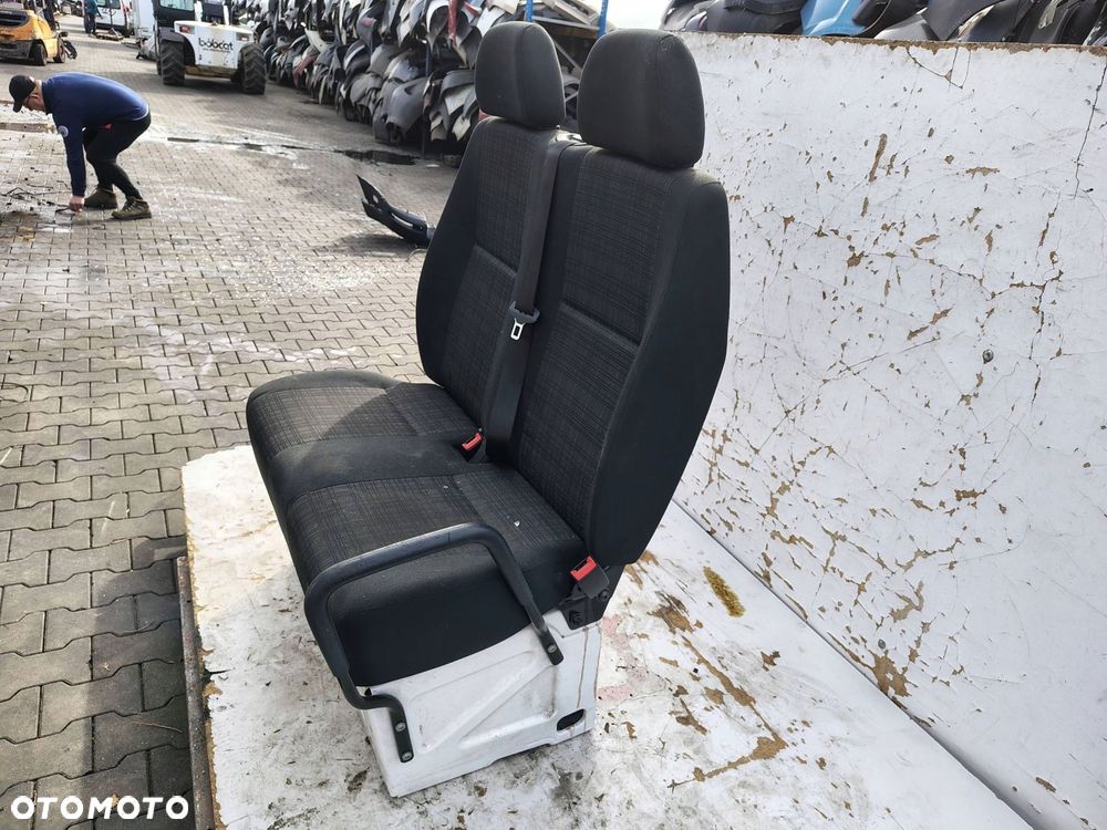 FOTEL KANAPA PASAŻERA PRAWY PRZÓD MERCEDES SPRINTER W906 - 4