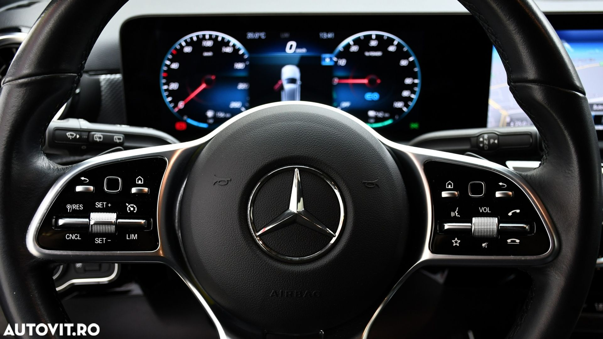 Mercedes-Benz A 250 e 8G-DCT Style - 29