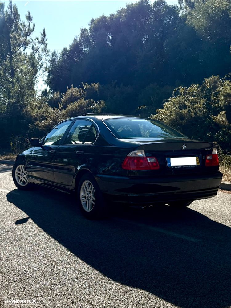 BMW 320 i - 5