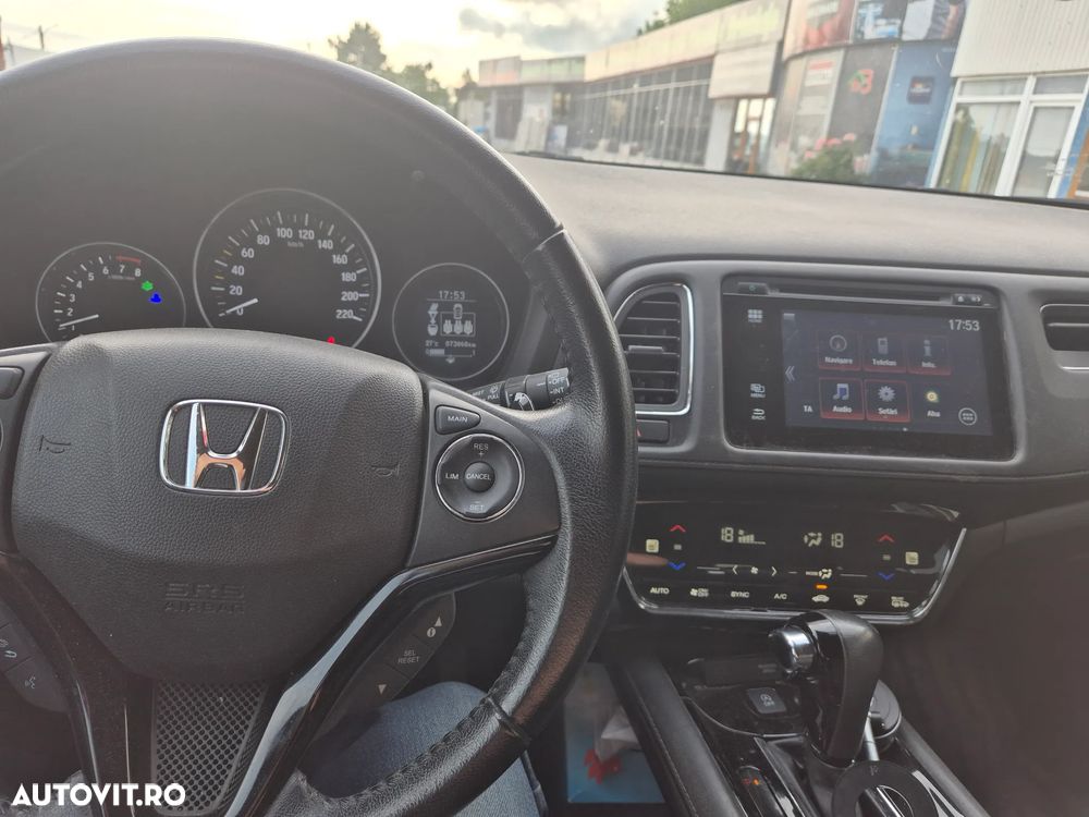 Honda HR-V 1.5 i-VTEC 4x2 CVT Executive - 9