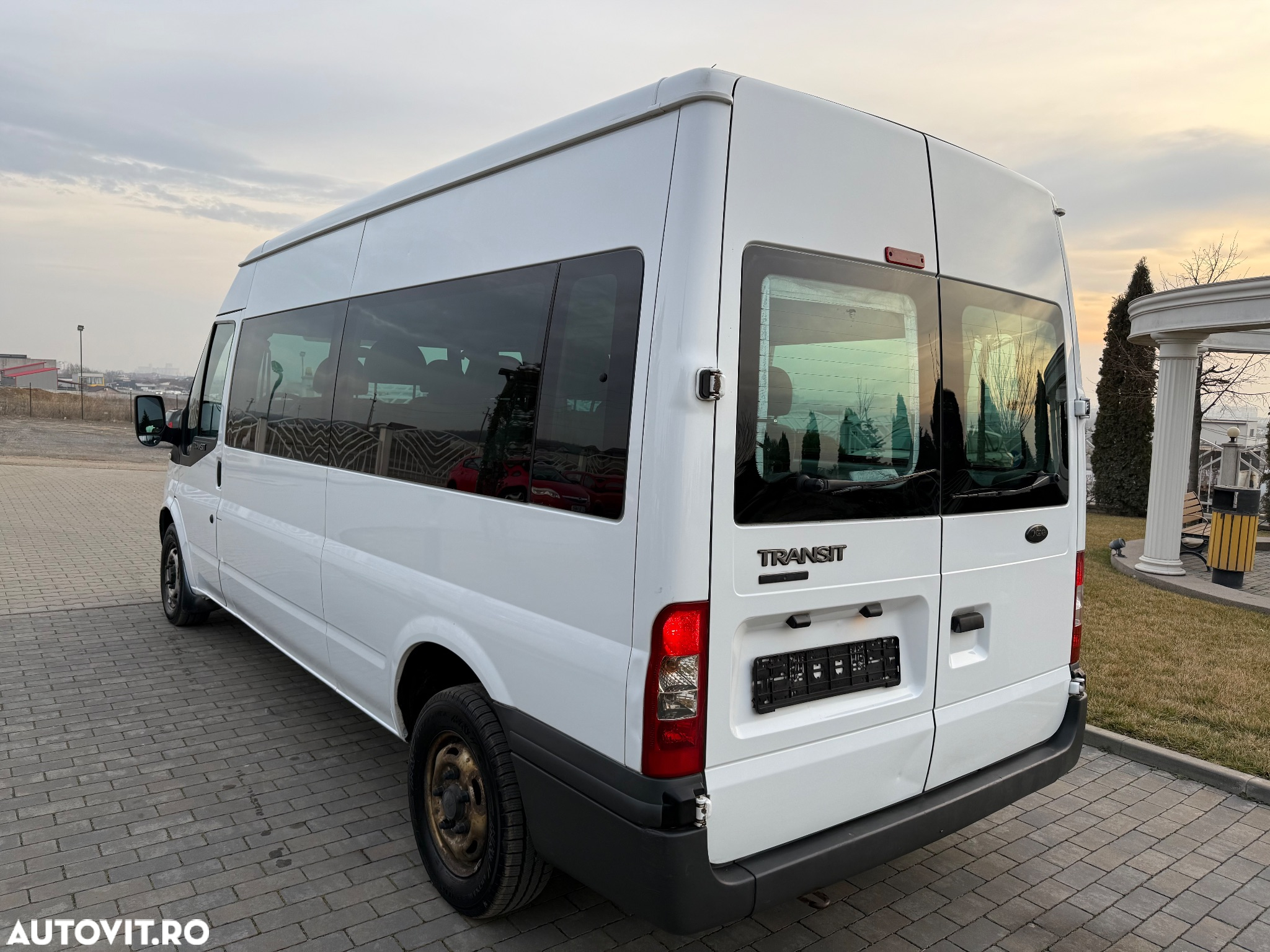 Ford Transit - 4