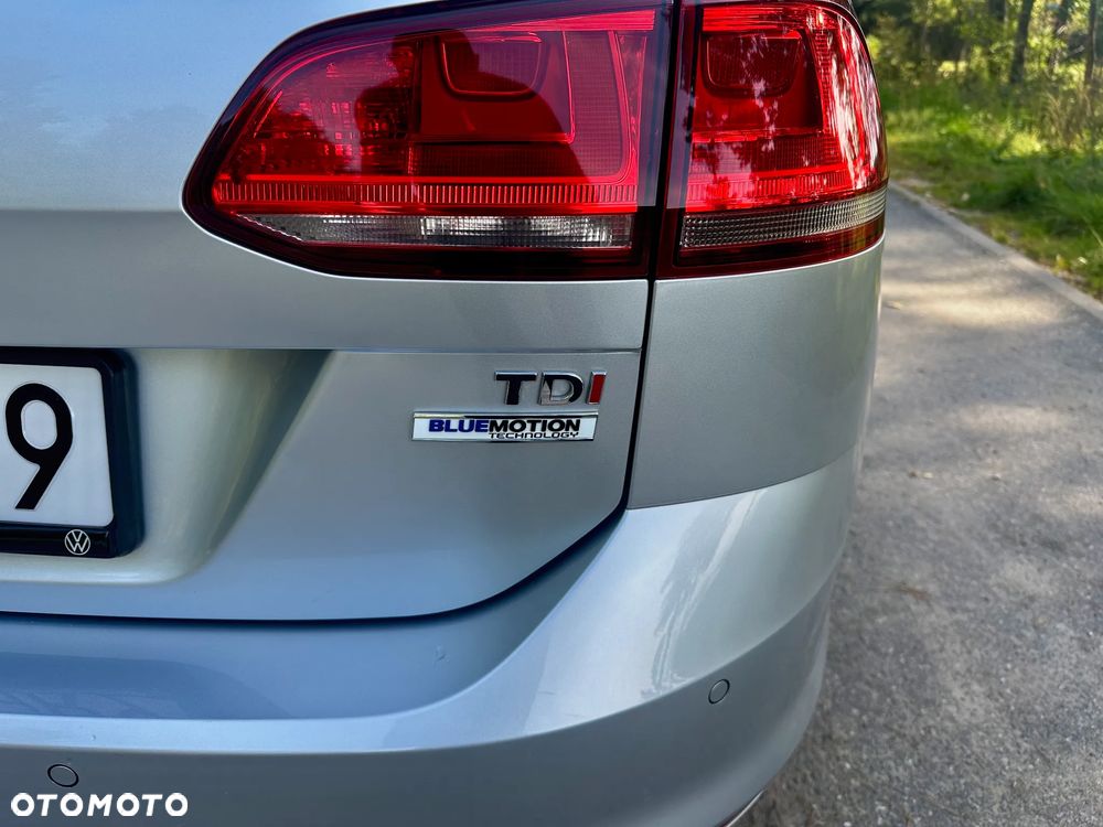 Volkswagen Golf - 12