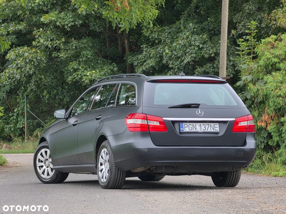 Mercedes-Benz Klasa E 200 CDI 7G-TRONIC Elegance - 20