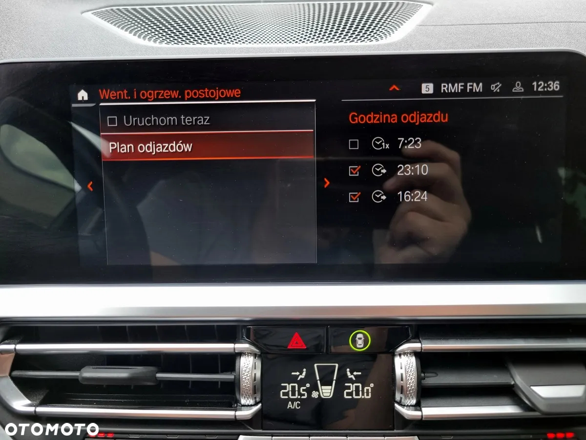BMW Seria 3 320d xDrive Luxury Line sport - 36