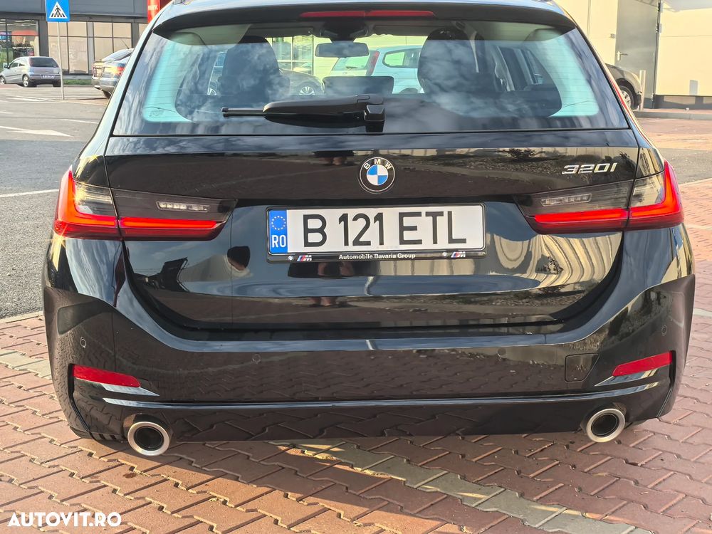 BMW Seria 3 320i AT - 6