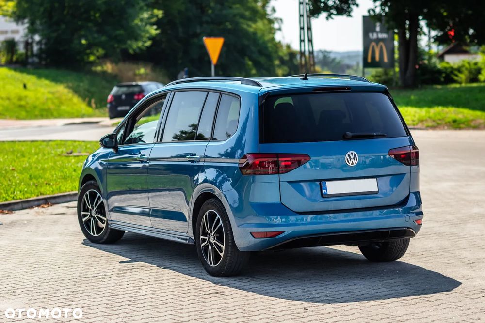 Volkswagen Touran 1.6 TDI BMT SCR Comfortline - 13