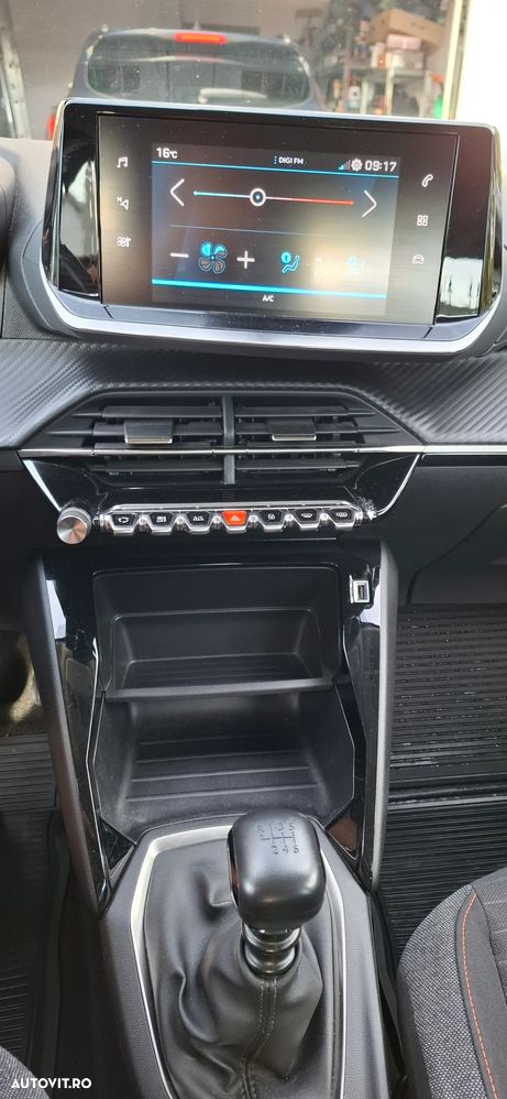 Peugeot 208 1.5 BlueHDi STT Allure - 17