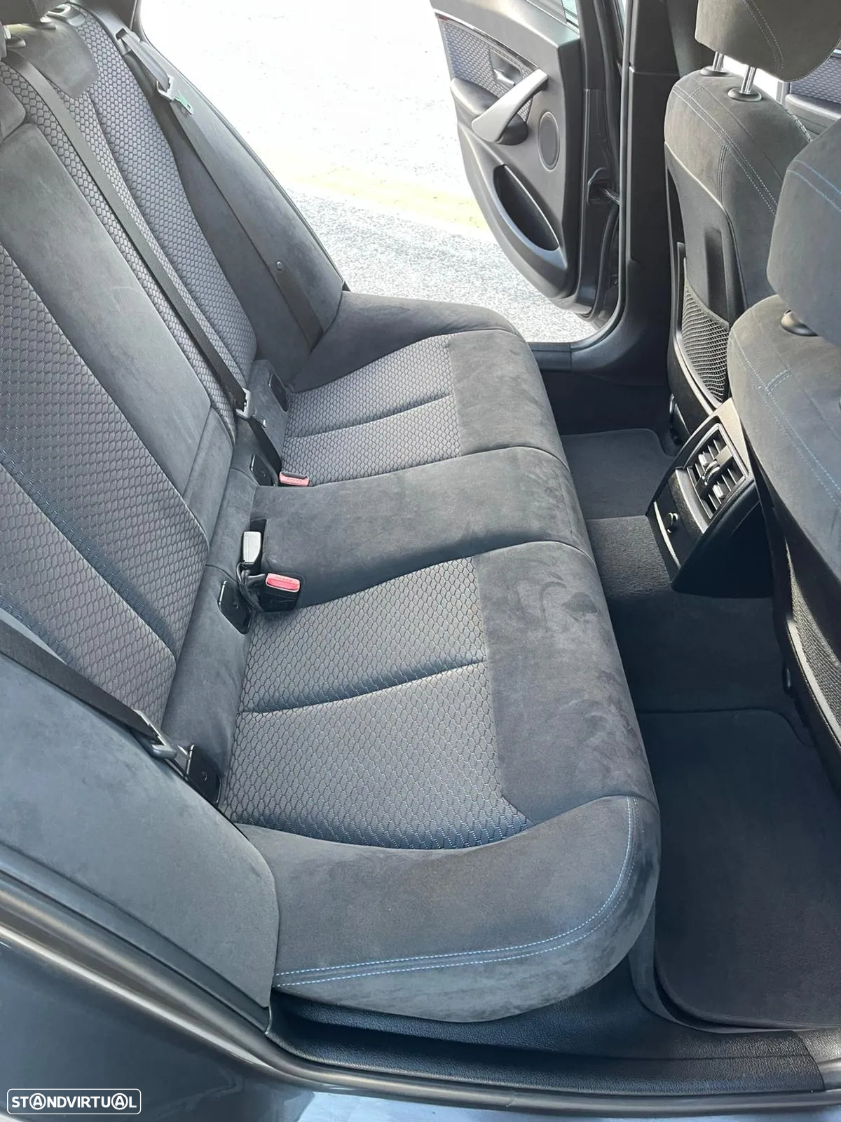 BMW 320 d Touring Pack M Auto - 19