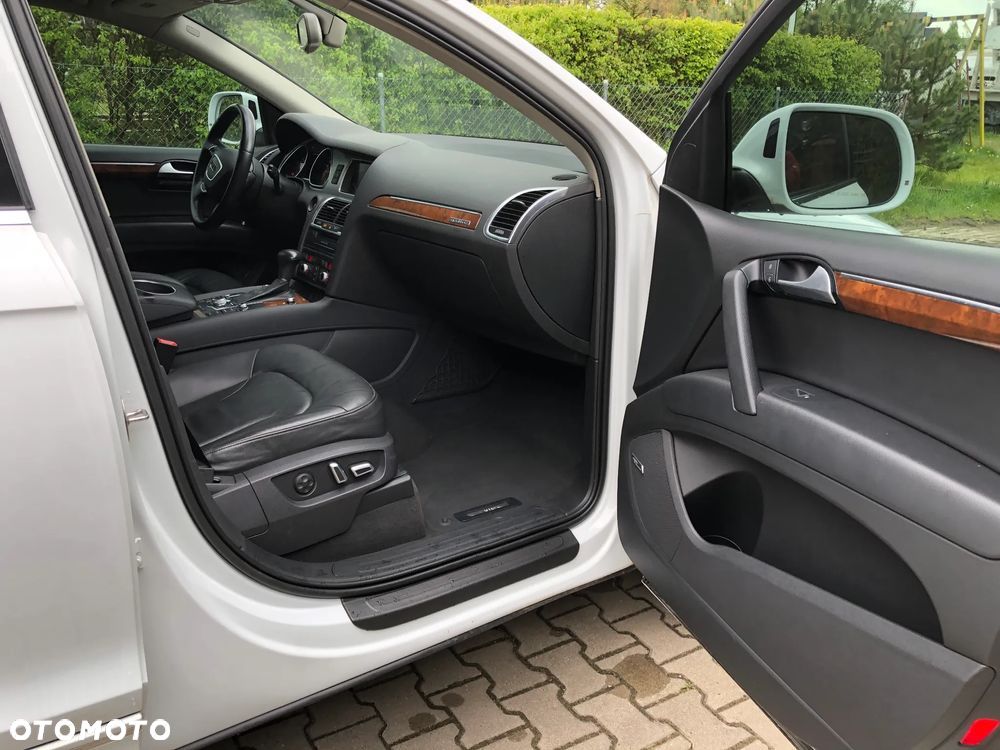 Audi Q7 3.0 TFSI Quattro Tiptronic - 18