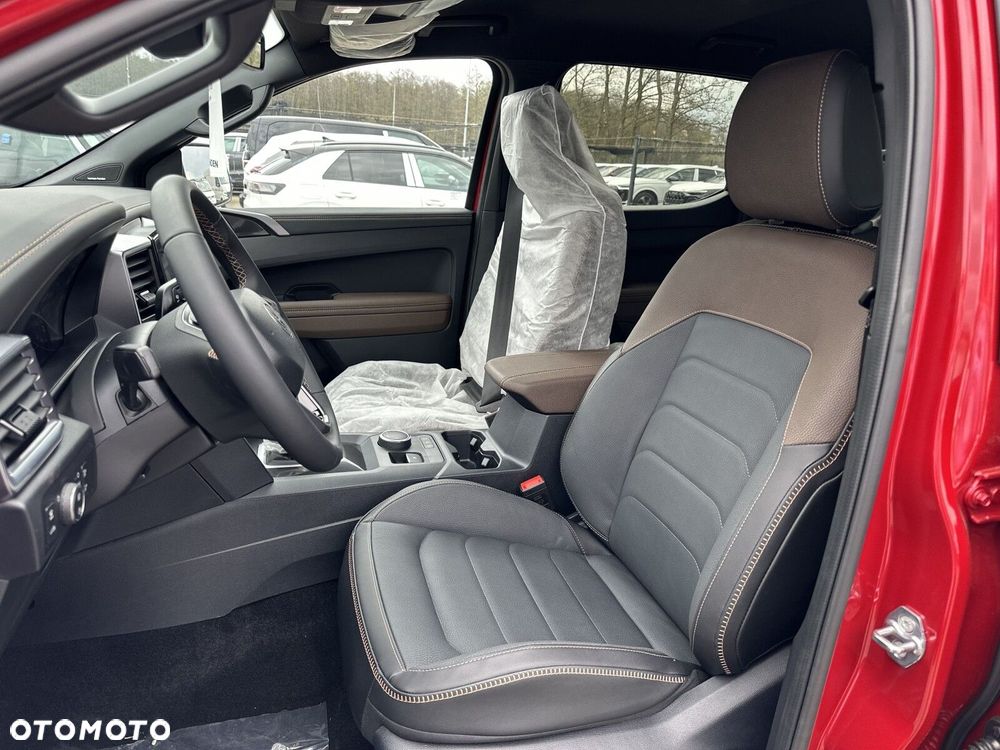 Volkswagen Amarok - 11