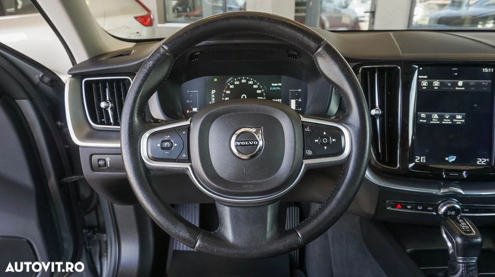 Volvo XC 60 D4 AWD Momentum - 15