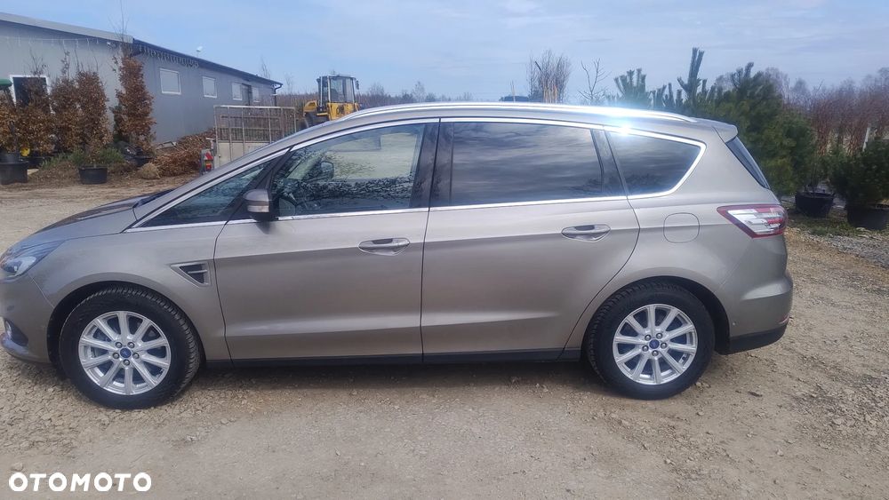 Ford S-Max 2.0 TDCi Titanium PowerShift - 7