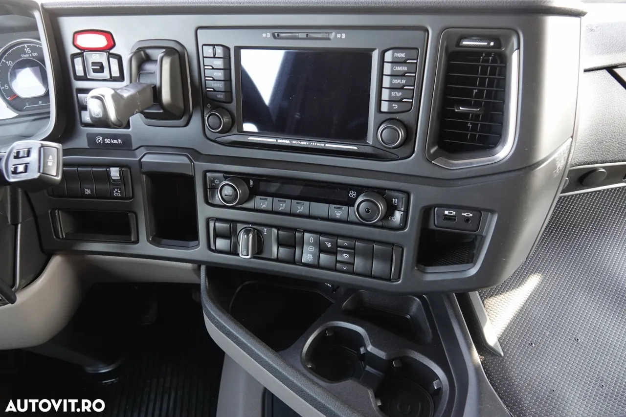 Scania R 500 / RETARDER / I-PARK COOL / 2019 / ALLOY RIMS / TIRES 100% / IMPORTED / AFTER A GOLDEN SERVICE CONTRACT - 29