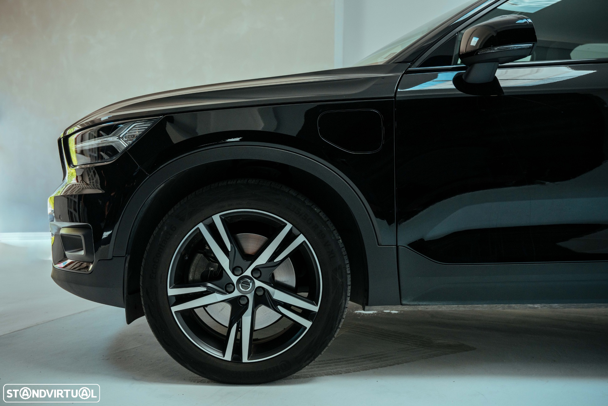 Volvo XC 40 1.5 T4 PHEV R-Design - 4