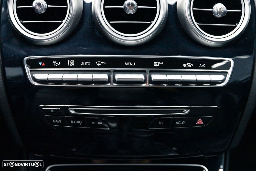 Mercedes-Benz C 180 BlueTEC AMG Line - 31